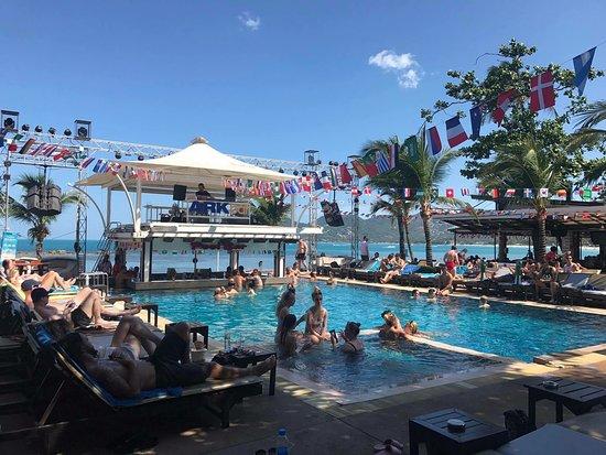 ARKbar Beach Club