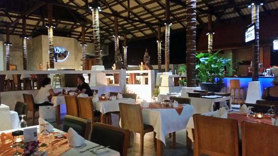 Top Ten Restaurant & Bar