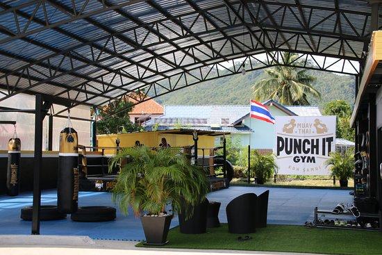 Punch it Gym Muay Thai Koh Samui