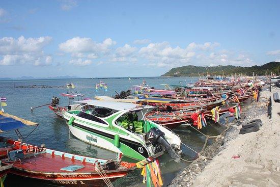 Thong Krut Beach