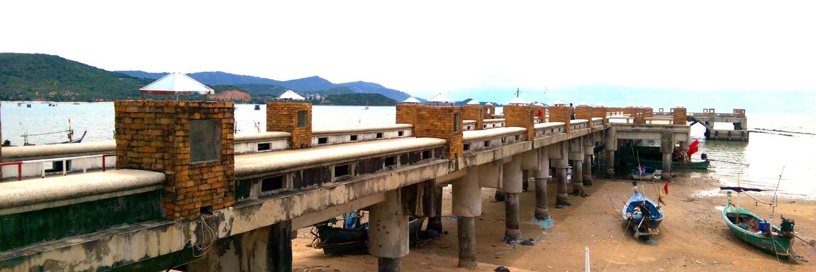 Bangrak Pier