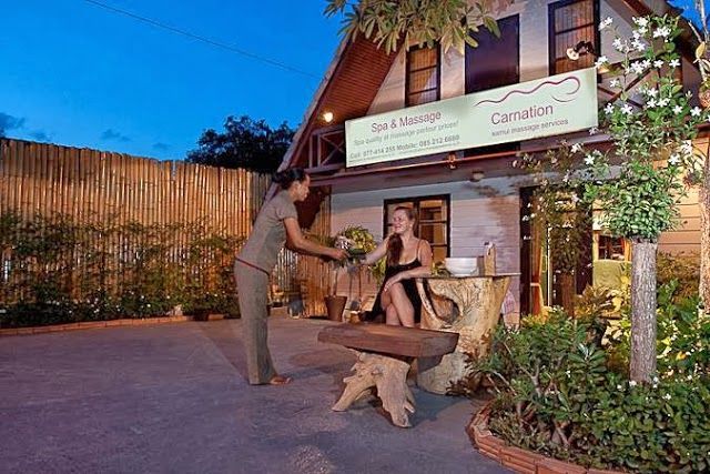 Carnation Spa House