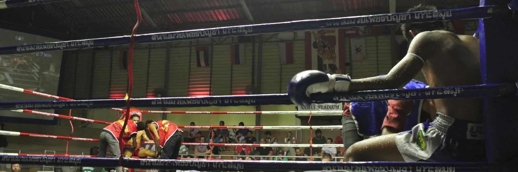 สนามมวยไทยเพชรบัญชา
