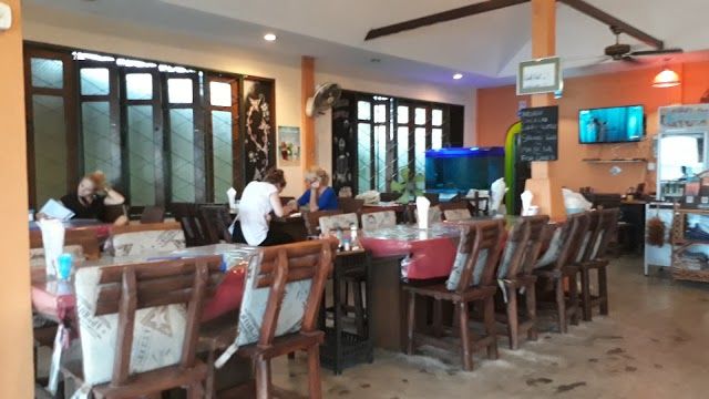 Lucky Restaurant